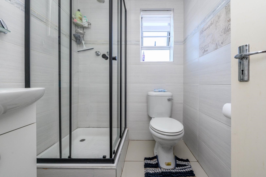 1 Bedroom Property for Sale in Humewood Eastern Cape